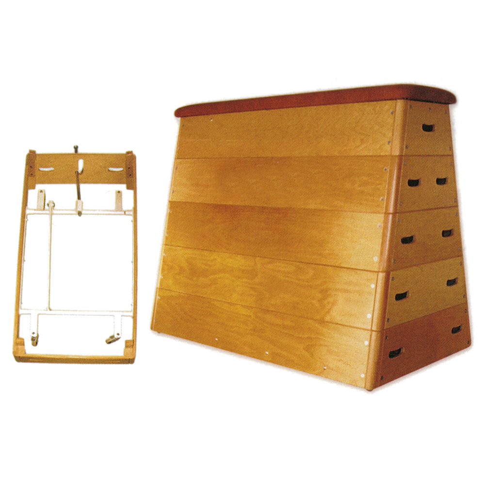 ART 5536  WOODEN VAULTING BOX